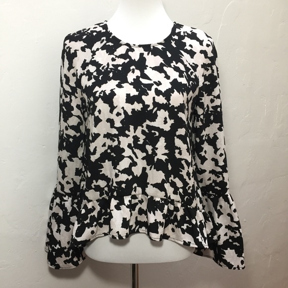 H&M Tops - H&M Black White & Beige Print Bell Sleeve Top
